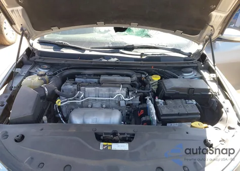 2015 Chrysler 200 Limited из США, поврежденный, VIN 1C3CCCABXFN700825